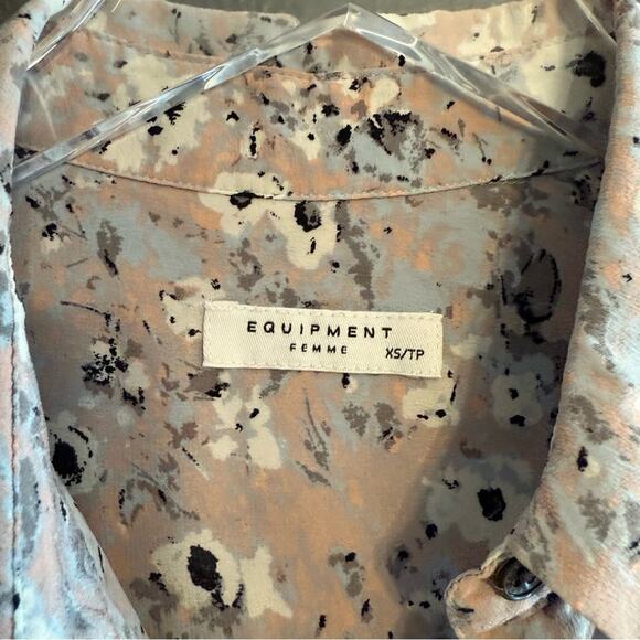 Equipment Sleeveless Silk Blouse Size XS - Picture 4 of 4